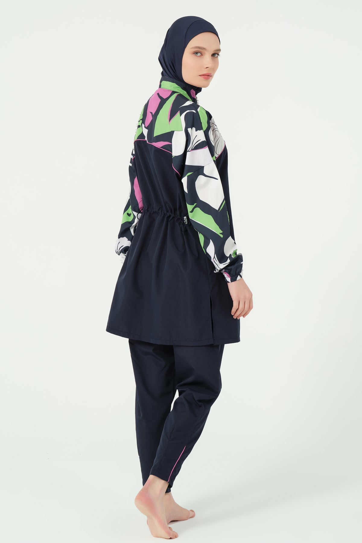 Botaniq Bloom Parachute